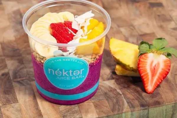 nekter-juice-bar - Dragon Fruit Bowl