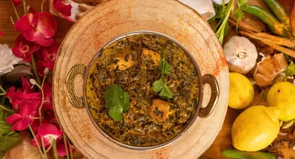 nepalese-indian-restaurant - Saag(Spinach) Paneer