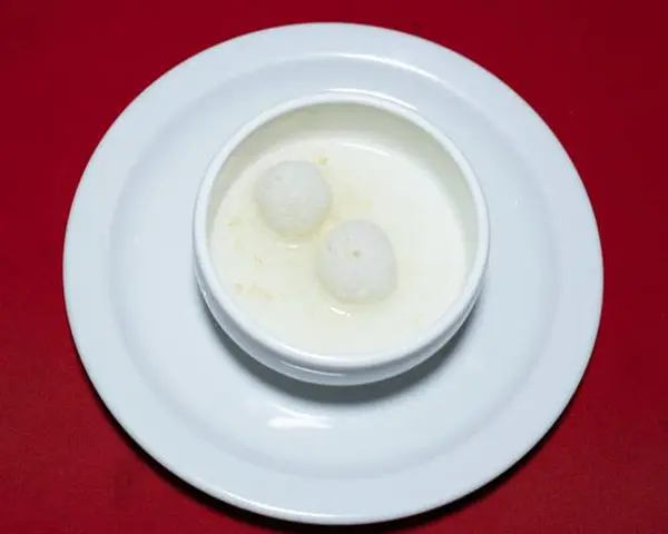 nepalese-indian-restaurant - Rasgulla