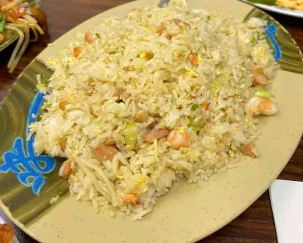 new-fortune-restaurant - House Special Fried Rice(招牌炒饭)