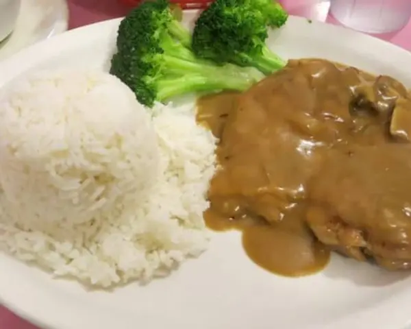 new-regent-cafe - Chicken Steak w/ Mushroom Sauce 蘑菇鸡扒