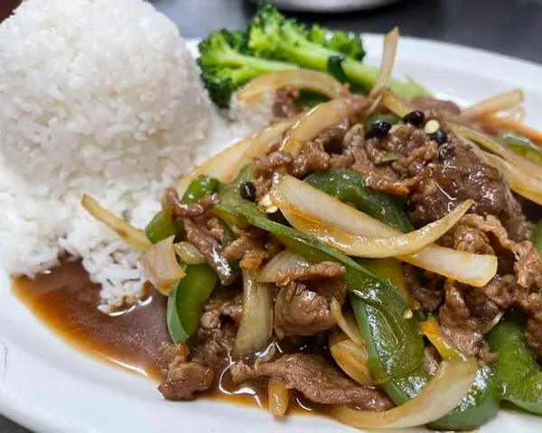 new-regent-cafe -  Beef with Black Bean Sauce 豉椒牛肉