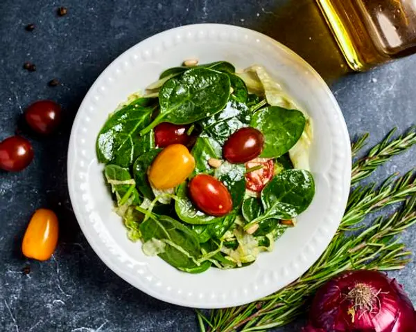 nigoun - Salade verte et tomates cerises