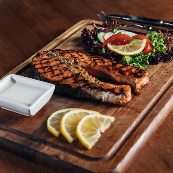 no-limit - Grilled Salmon Fillet