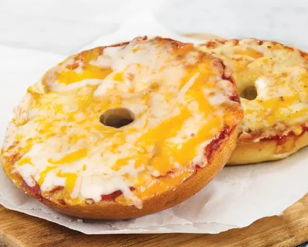 noahs-bagels - Cheese Pizza Bagel