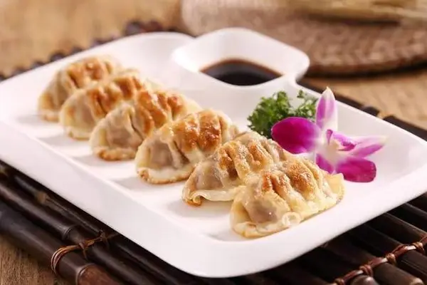 noodle-stop - A21 Pan Fried Potsticker (Pork,4pc)  香煎锅贴（4只）