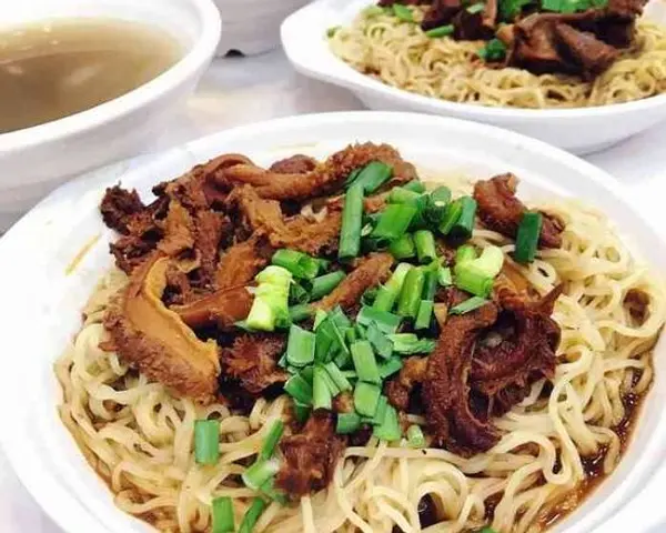 noodle-stop - C7 Beef Entrails Noodle Lo-Mein  家鄉和味牛雜撈麵