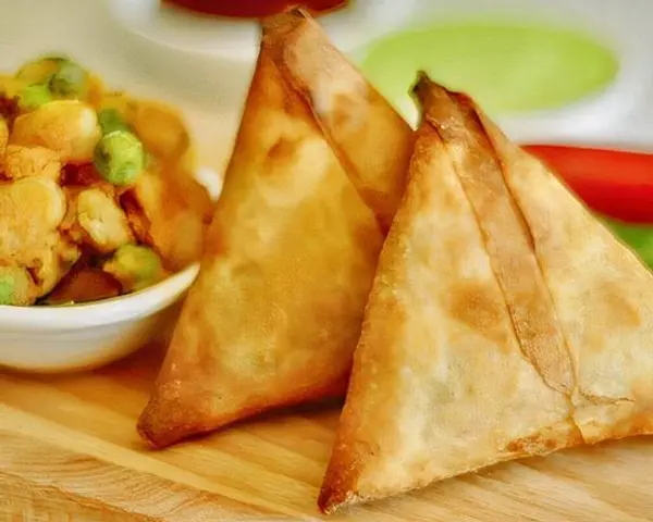 noor-indian-fusion-kitchen - Samosa (2 pcs) (Vegan)