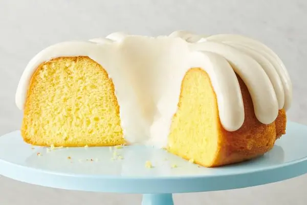 nothing-bundt-cakes - Lemon 8" Bundt Cake