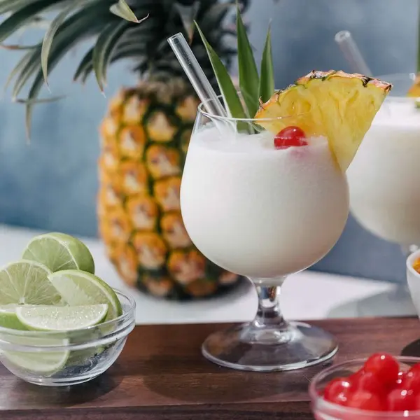 ocean-anari-restaurant-e-lounge-bar - Pina Colada