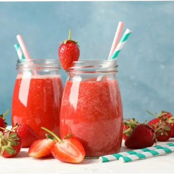 ocean-anari-restaurant-e-lounge-bar - Natural Strawberry Juice