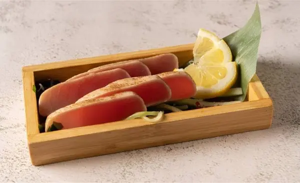 oishii-mika-sushi - Albacore Sashimi