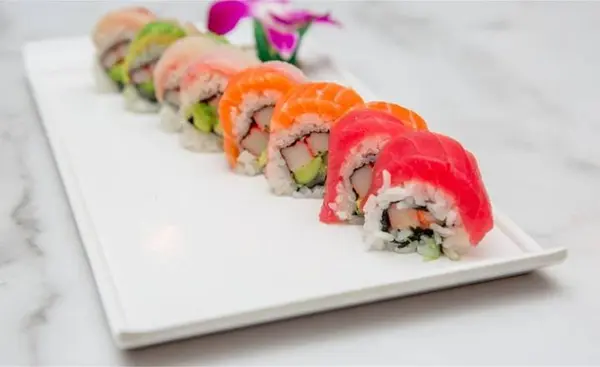 oishii-mika-sushi - Rainbow Roll