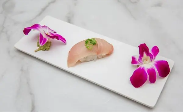 oishii-mika-sushi - Hamachi