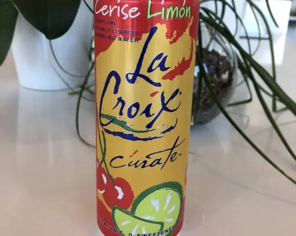 olia-poke-tea - La Croix Sparkling Water