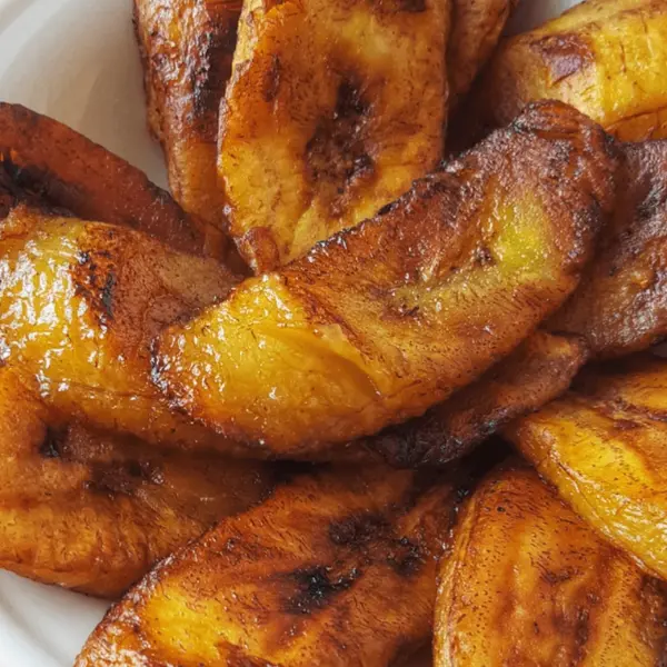 olori-african-cuisine - FRIED PLANTAIN (5PCS)