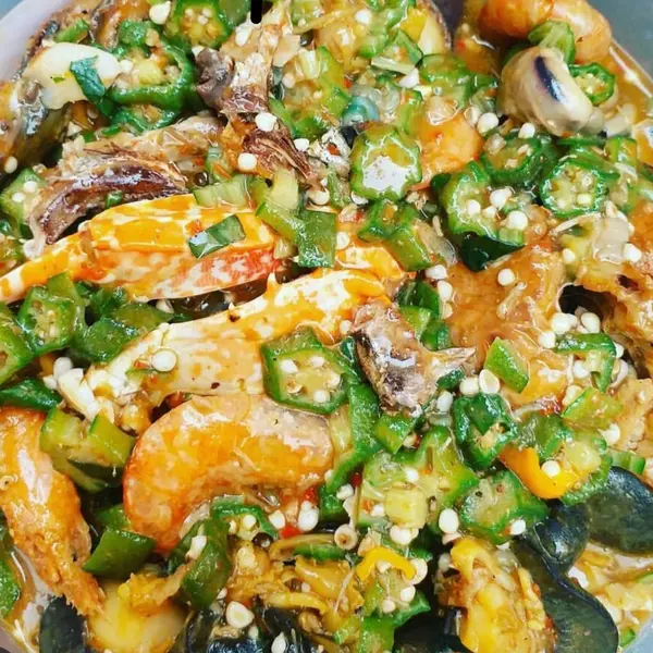 olori-african-cuisine - OKRO DE MARISCOS SERVIDO CON CUALQUIER TRAGADO