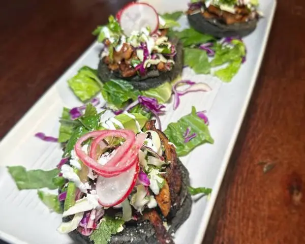 omg-cocina-mexican-restaurant - Sopes