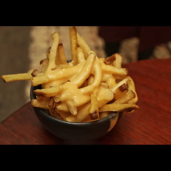 one-one-paris - Cheddar fries €3.5 with burger and €6 to share
