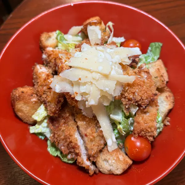 one-one-paris - Caesar salad with homemade dressing