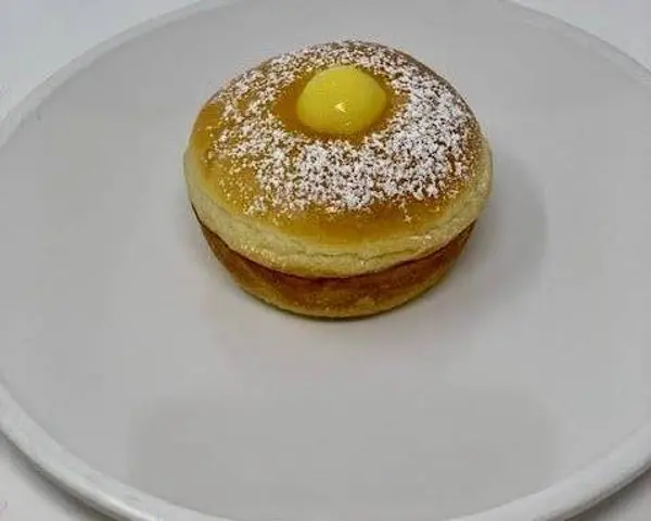 one65-patisserie-restaurant - Brioche a la Creme