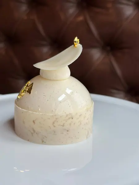 one65-patisserie-restaurant - Vanilla Chantilly - Individual Size