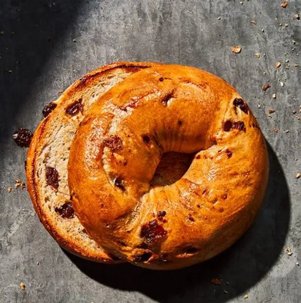 panera - Cinnamon Swirl & Raisin Bagel