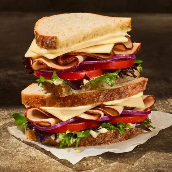 panera - Turkey & Cheddar Sandwich