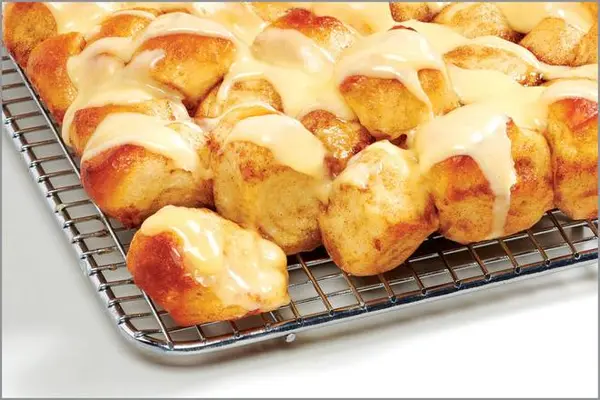 papa-murphys-pizza - Cinnamon Monkey Bread - Baking Required