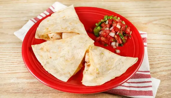 papalote-mexican-grill - Pescado Quesadilla