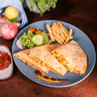 parashy-cafe - QUESADILLA