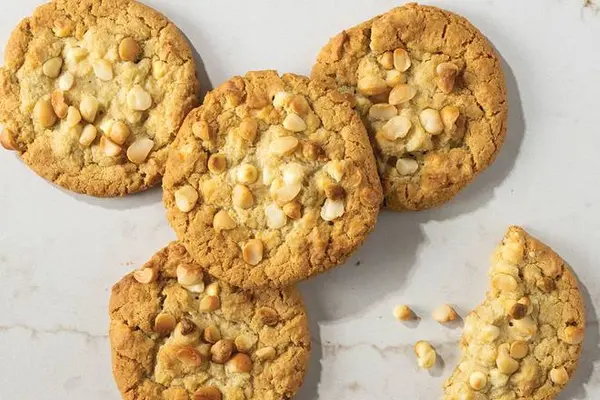 paris-baguette - Macadamia Nut Cookie