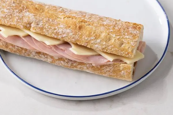 paris-baguette - Ham & Cheese Baguette