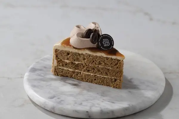 paris-baguette - Mocha Cake Slice