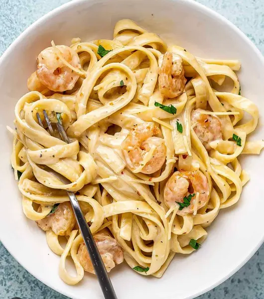 pasta-train - Shrimp Fettuccine Alfredo