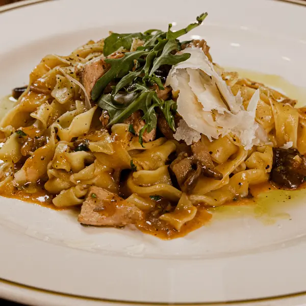 pasta-veneta - Fettuccini, Chicken,Wild Mushroom sauce
