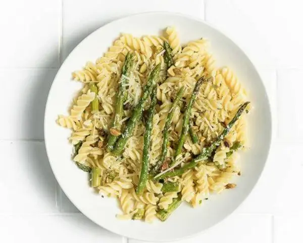 pastini - Fusilli with Asparagus and Lemon Cream