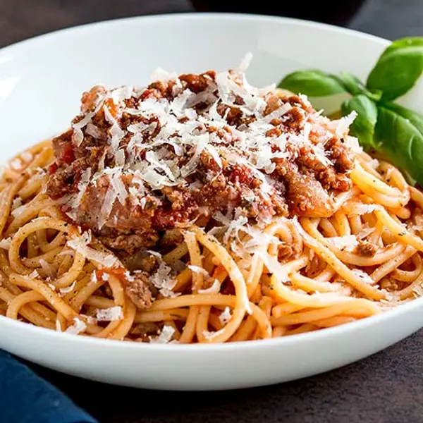 peduase-chop-house - Spaghetti Bolognese