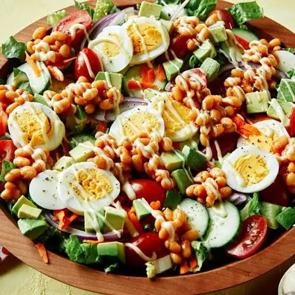 peduase-chop-house - Ghanaian Salad