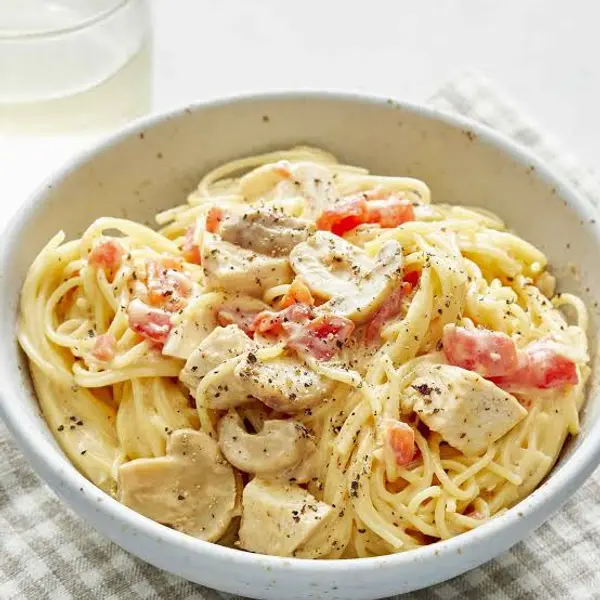 peduase-chop-house - Chicken Spaghetti