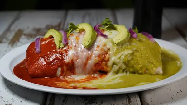 pepe-chiles-taqueria - Wet Burritos