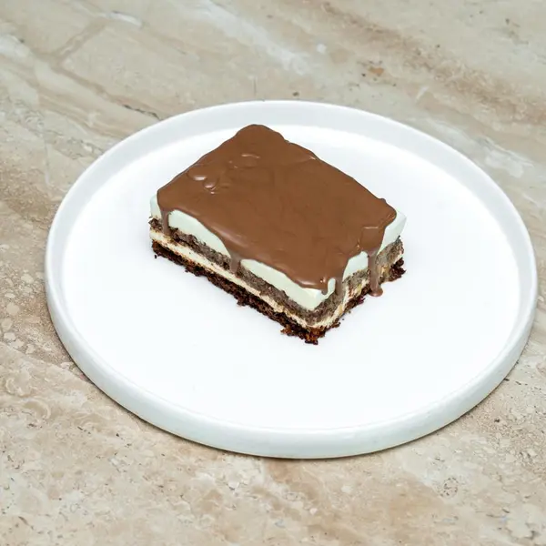 perla-mare-lounge - دل سي كراميل