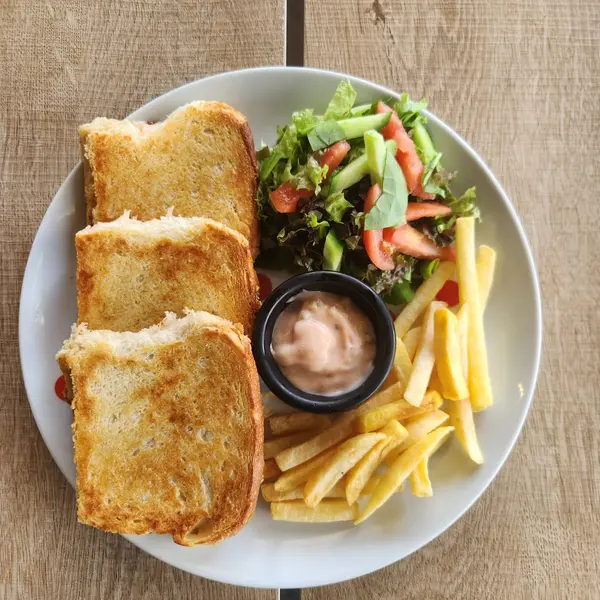 pesmet-mutfak-lezzetleri - Karışık Tost