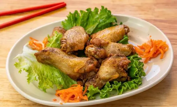 pho-day - Fried Chicken Wings (6 pcs)