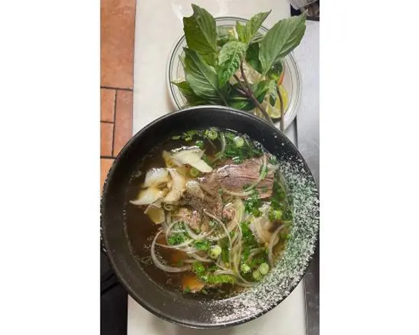 pho-gia - 32. Pho Eye Round Steak and Tripe Soup