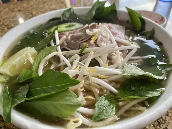 pho-hung - #3 Gau, Gan, Sach (Fat Brisket, Tendon and Tripe Combo Pho)