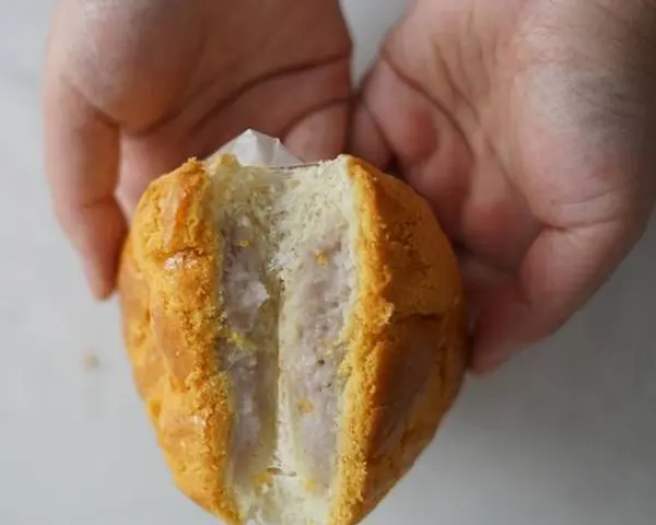 pineapple-king-bakery - Taro Pineapple Bun 菠蘿芋頭包