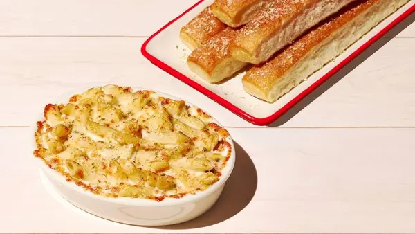 pizza-hut - Oven-Baked Cheesy Alfredo Pasta