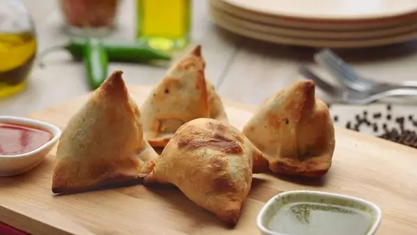 pizza-twist - Samosa (2 pcs)