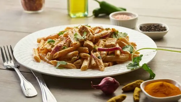 pizza-twist - Butter Chicken Pastatwist